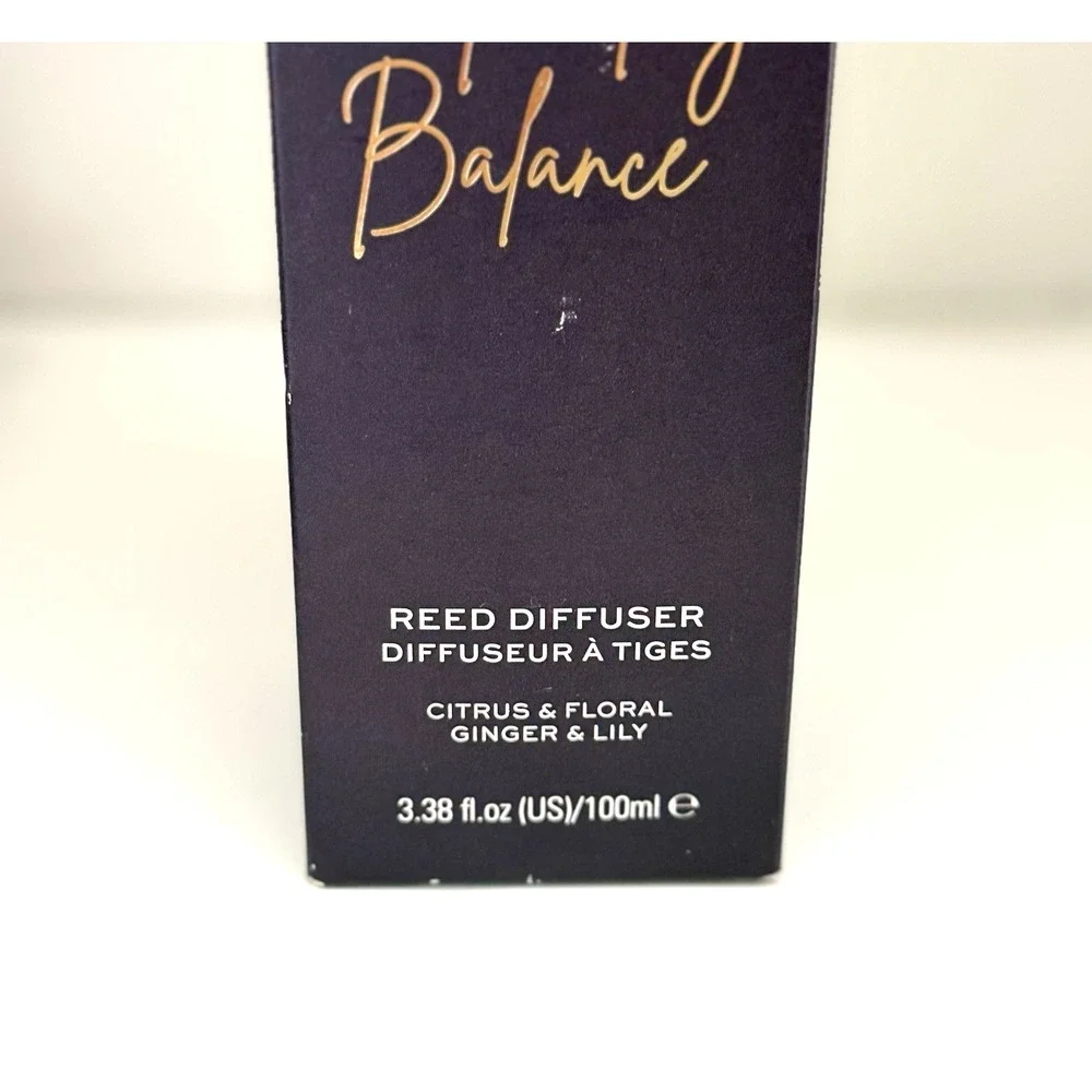 Revolution Beauty London Reed Diffuser Finding‎ Balance Citrus & Floral 3.38 oz